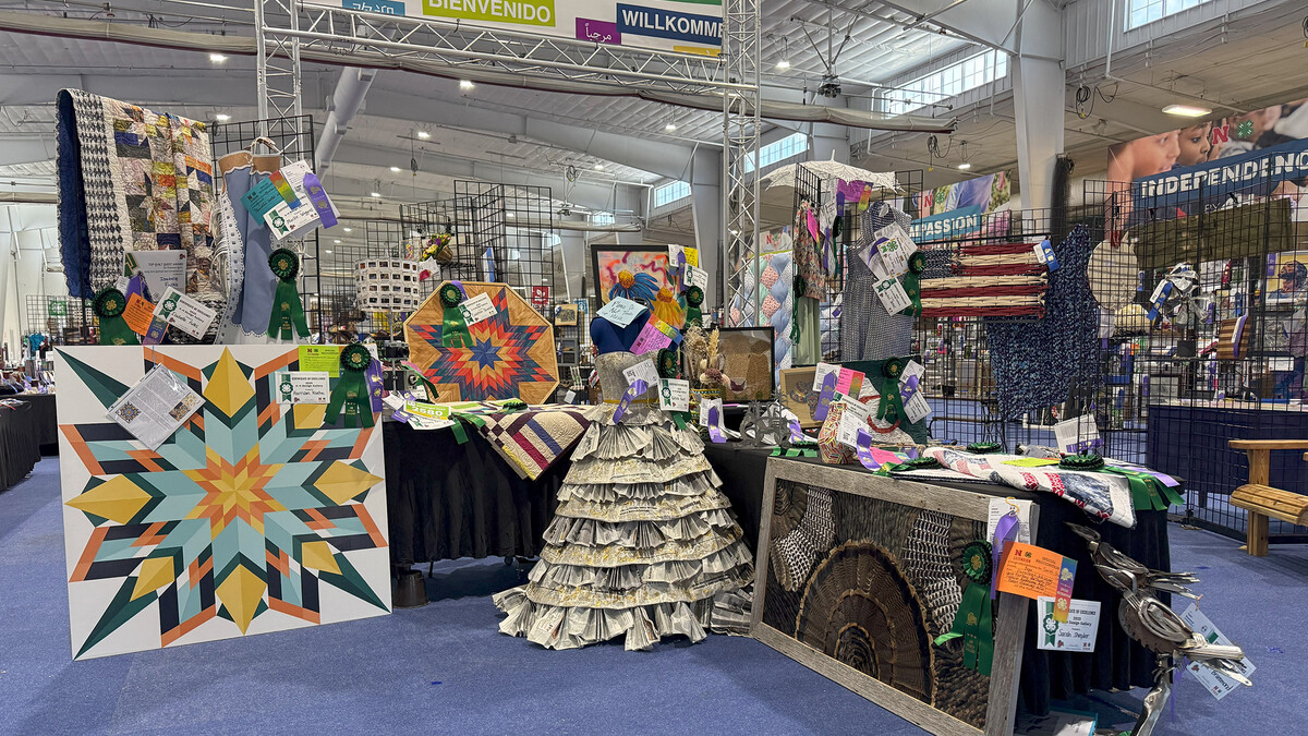 quilt showcase