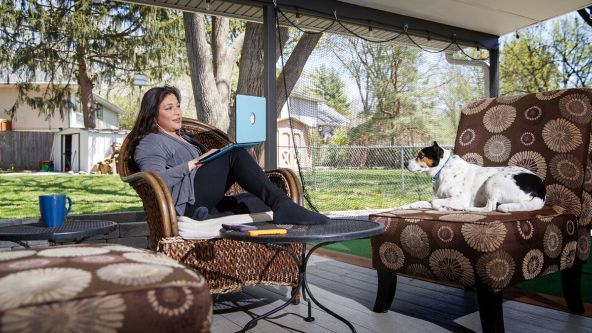 Amanda Morales in her home office