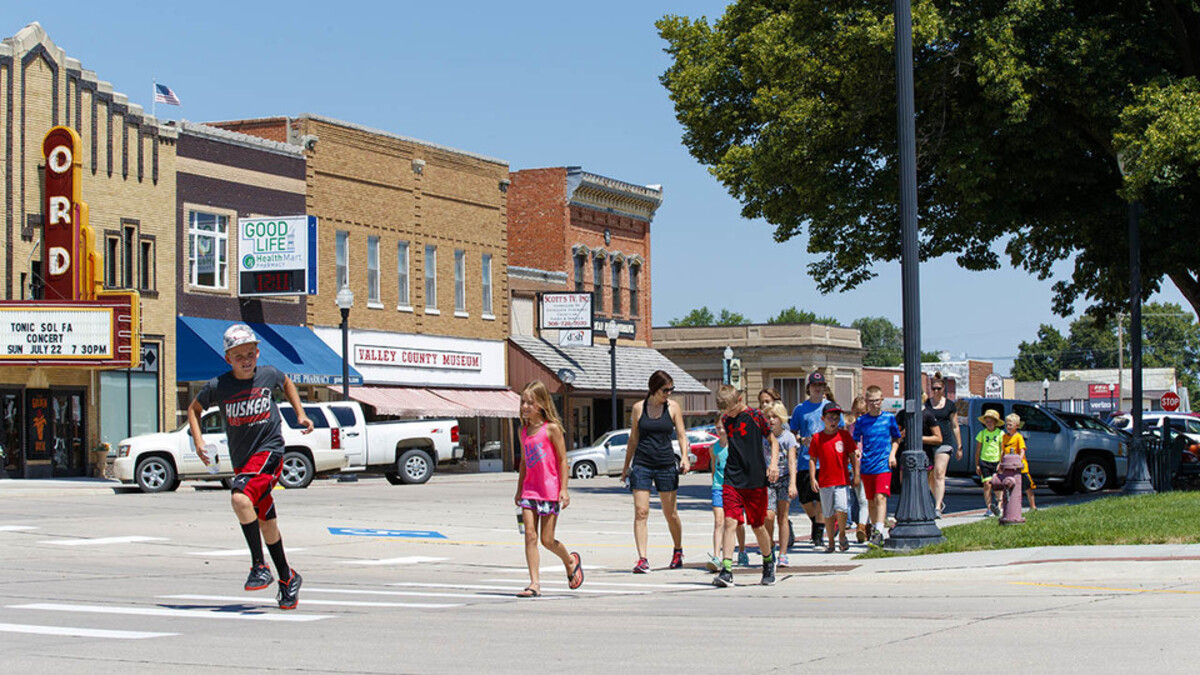 Elementary school students in crosswalk
