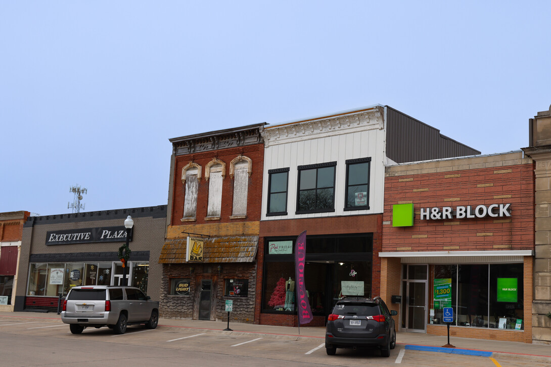 Businesses in downtown Ord, Neb., where the 2027 CEC Conference will be held.
