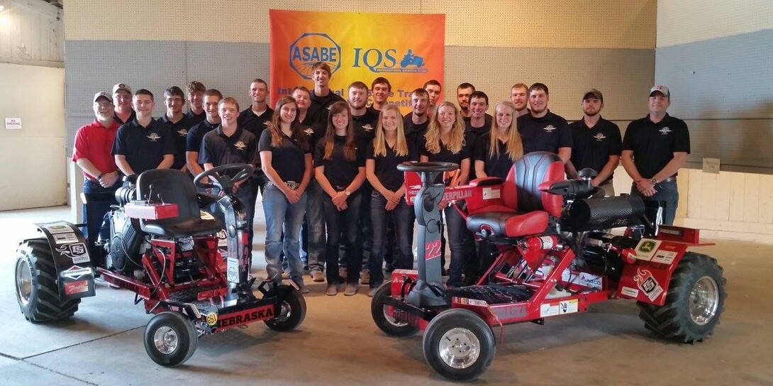 2016 Tractor Team