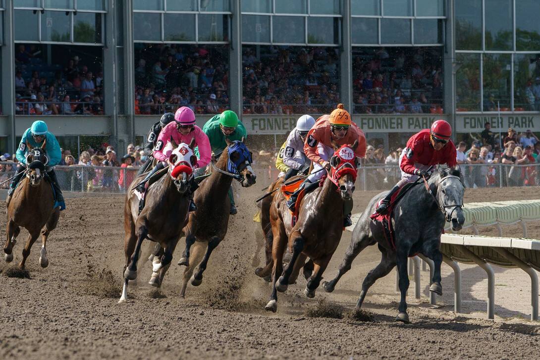 Fonner Park horse race