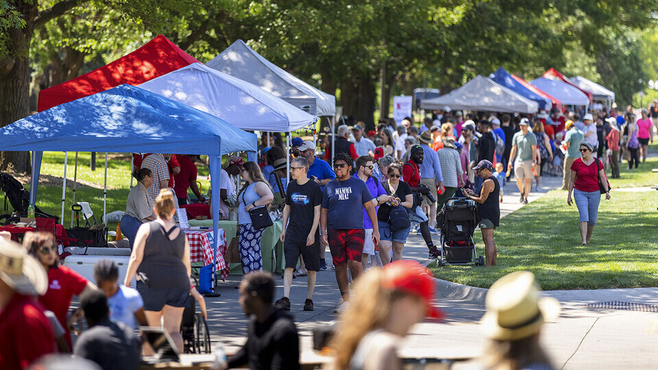 East Campus Discovery Days farmers market