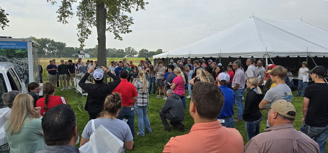 crowd at Crops and Soil Health Field Day