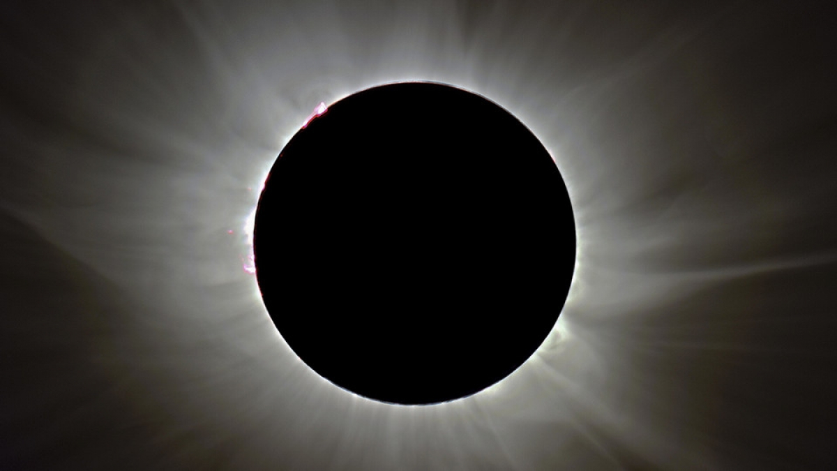 Solar eclipse. Links to larger image.