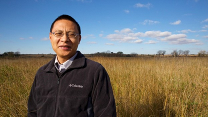 Community and Regional Planning Director Zhenghong Tang 
